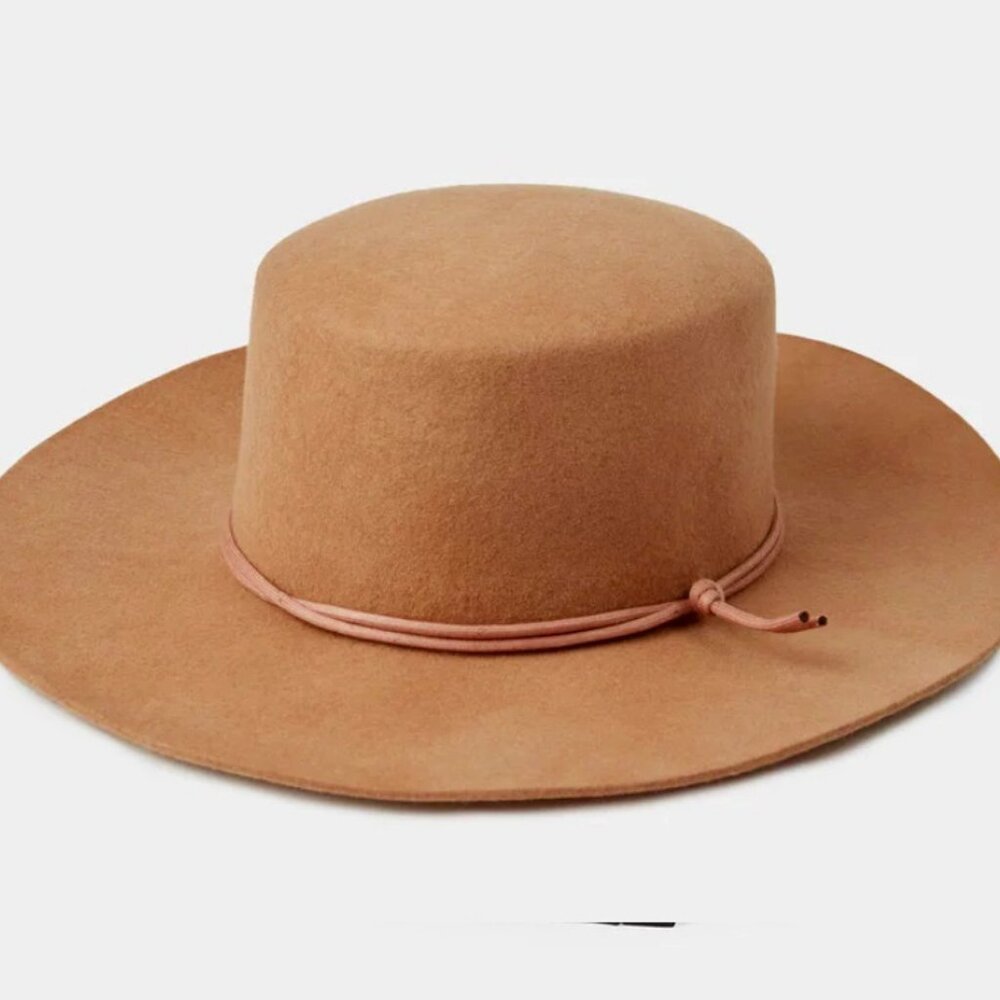 NWOT 10Tree Harlow Boater Hat